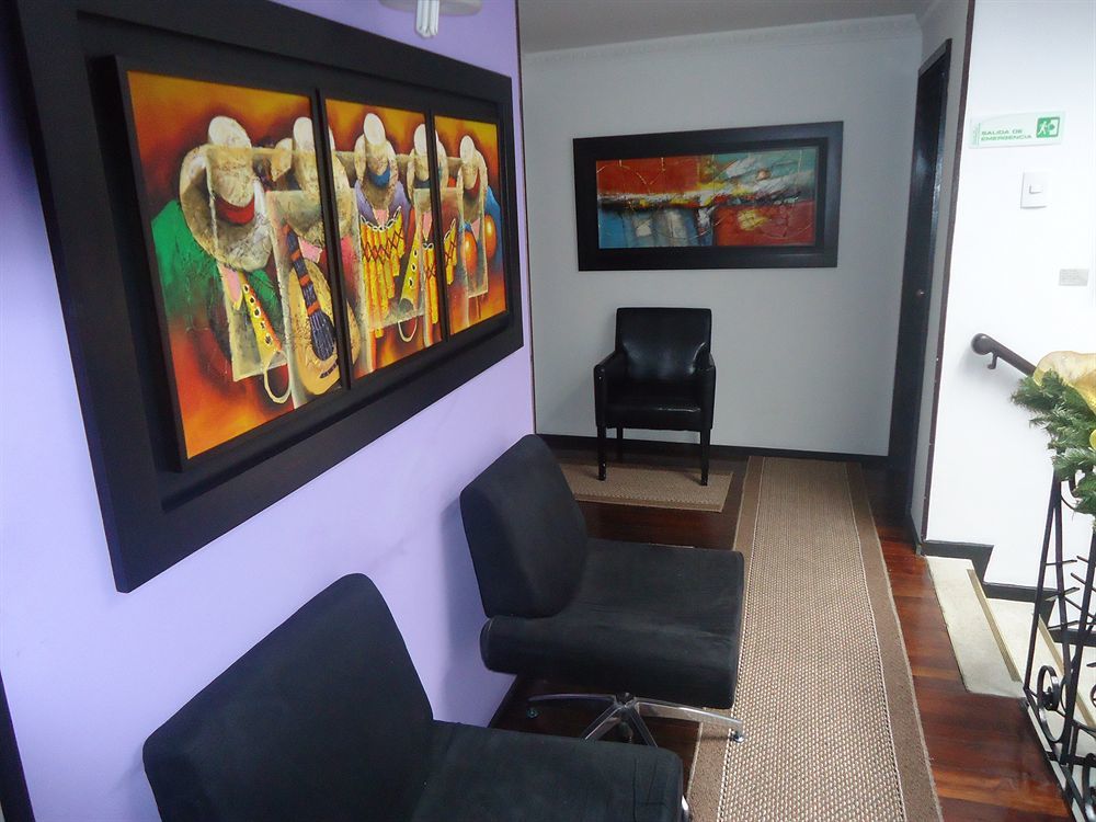 Hotel Central House A 5 Min De La Embajada Americana Bogota Luaran gambar